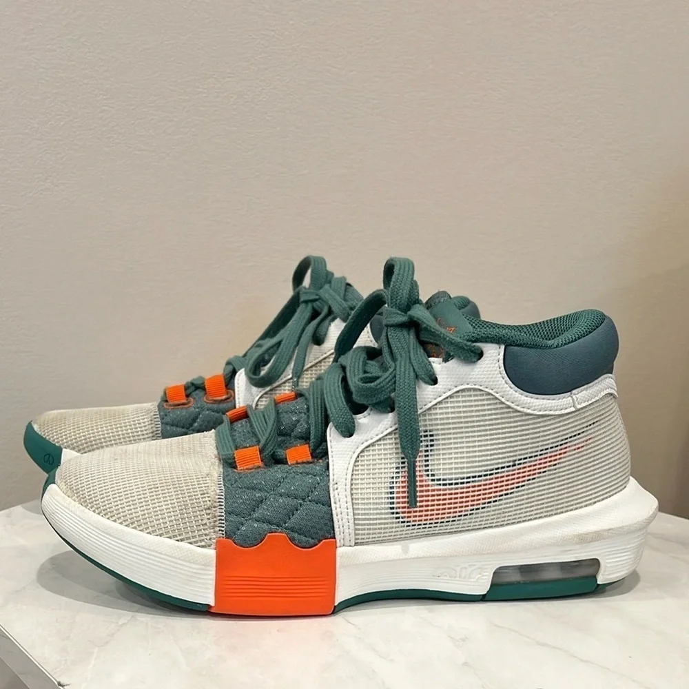 🔥Nike LeBron Witness 8 Basketball🔥